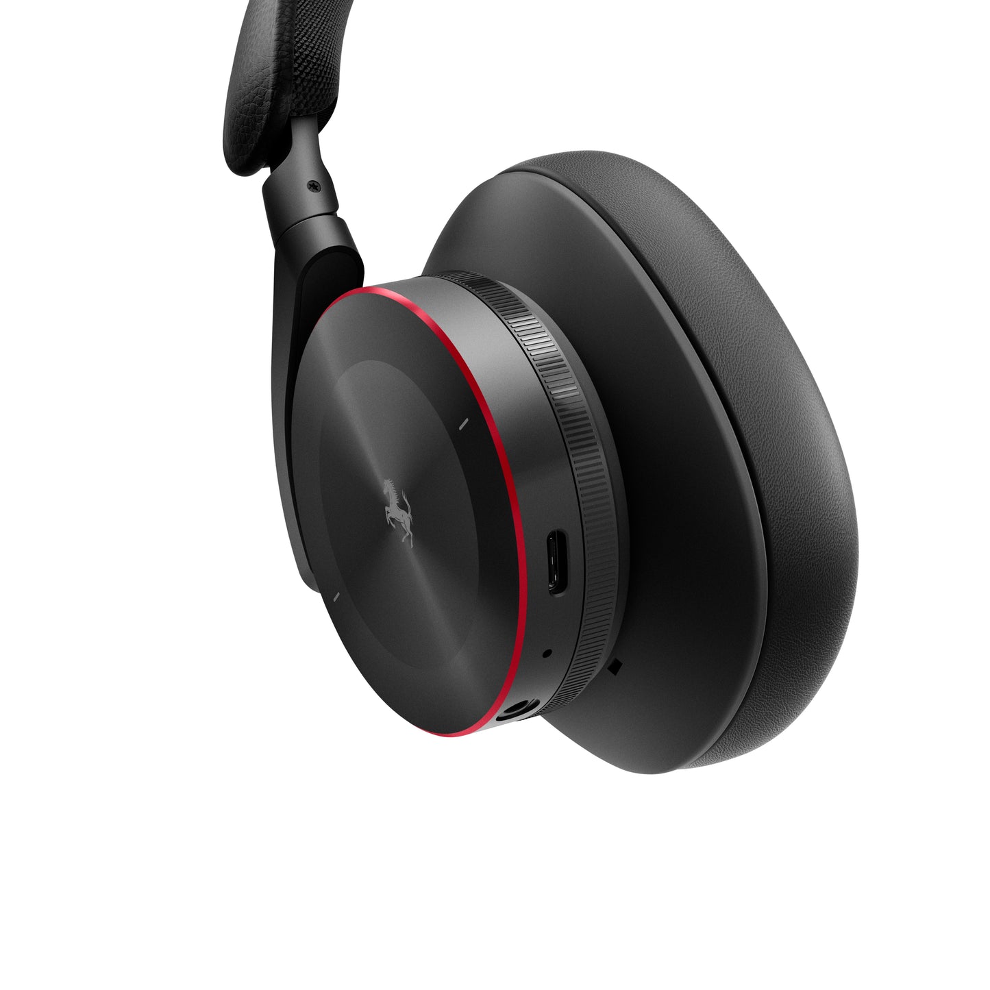 BeoPlay H95 mit Ferrari Logo