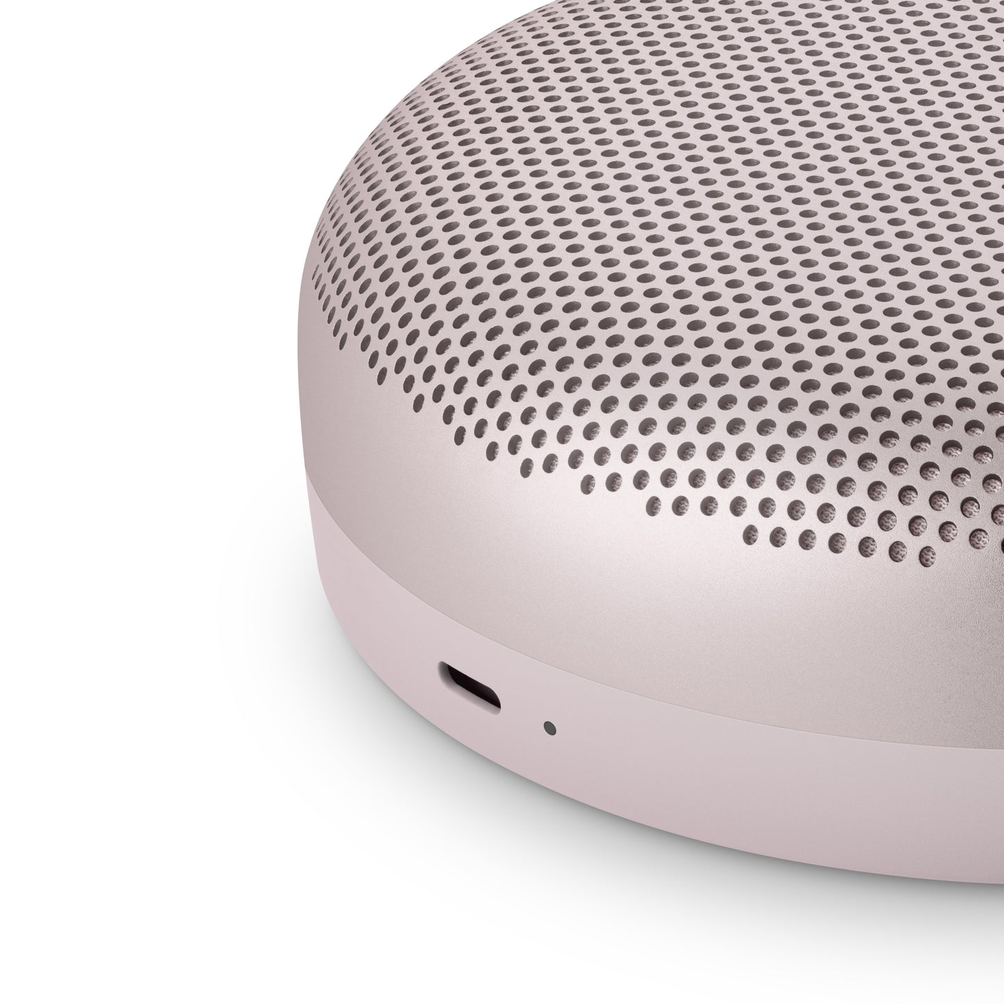 Bang & Olufsen BeoSound A1 2. Generation - Pink - Ladeanschluss