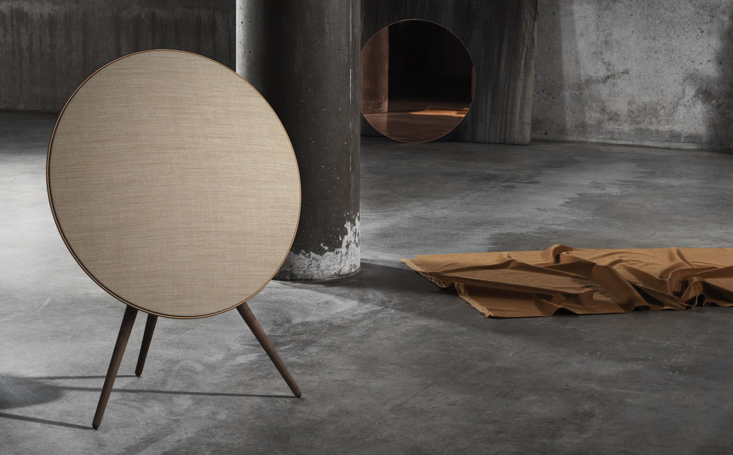 BeoPlay A9 4. Generation in Bronze Tone