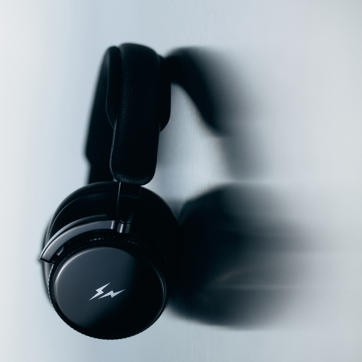 B&O x fragment design Collection | Bang & Olufsen Berlin – Luxussound B&O x fragment design Collection | Bang & Olufsen Berlin – Luxussound
