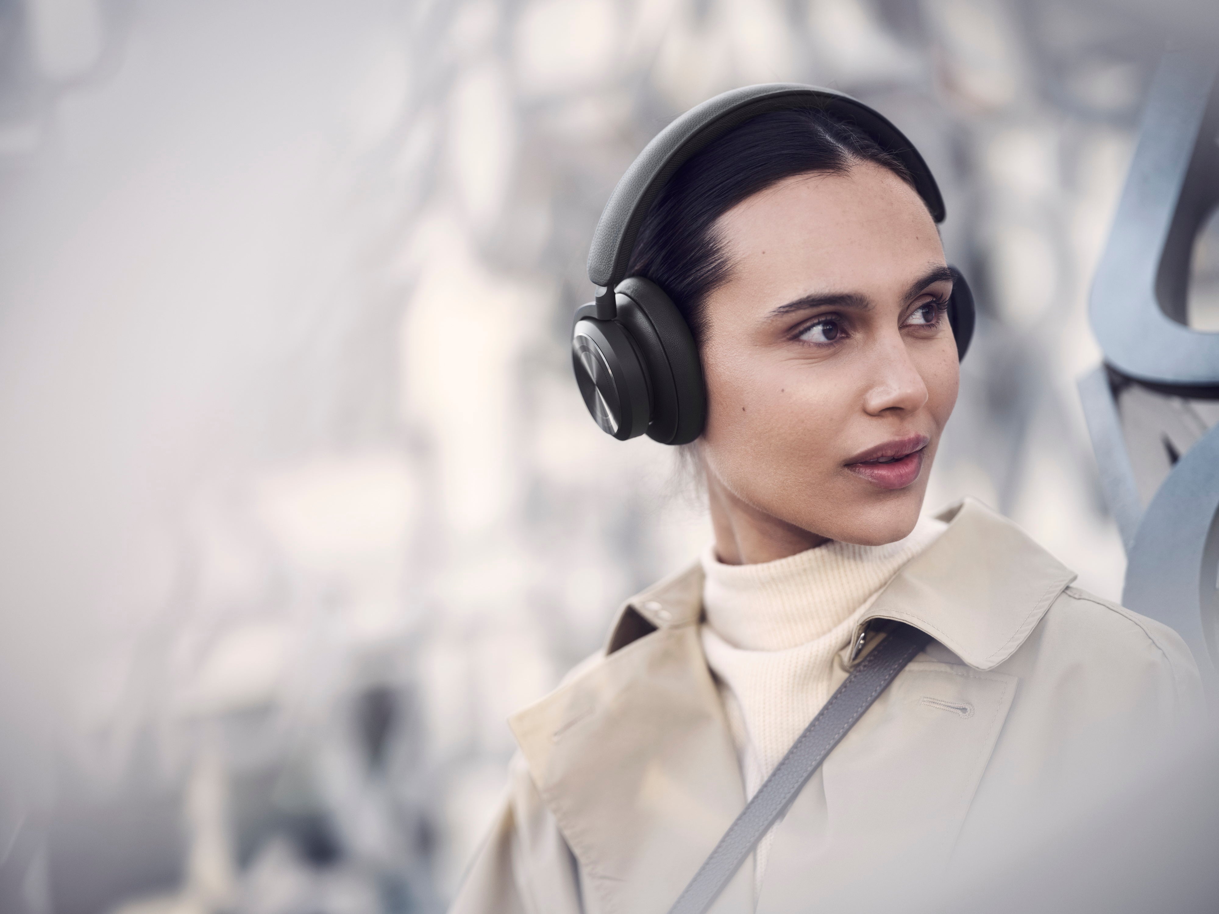 BeoPlay HX - Over-ear headphones « B&O – Luxussound