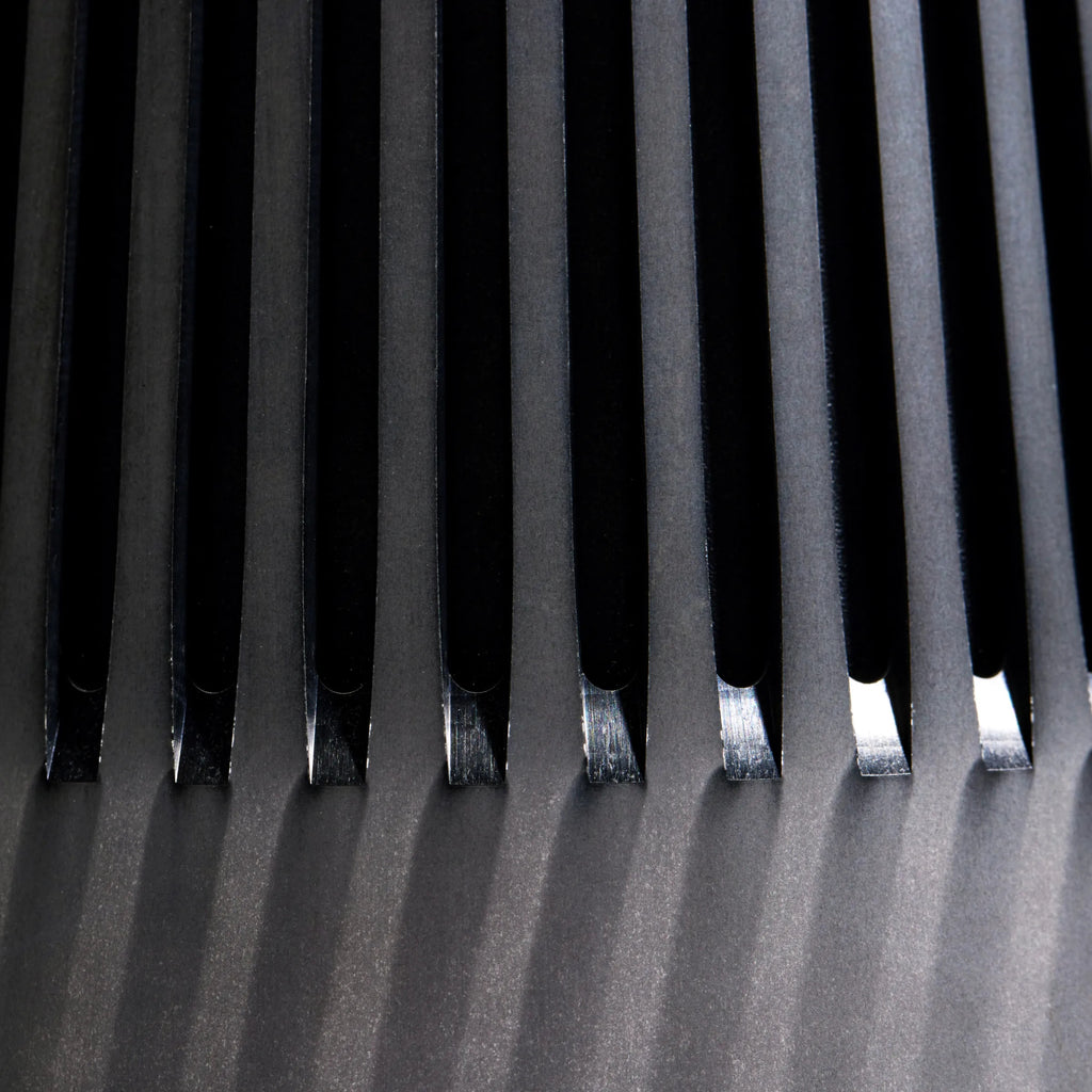 Beosound 2 Vollebak Edition. Detailaufnahme Alu