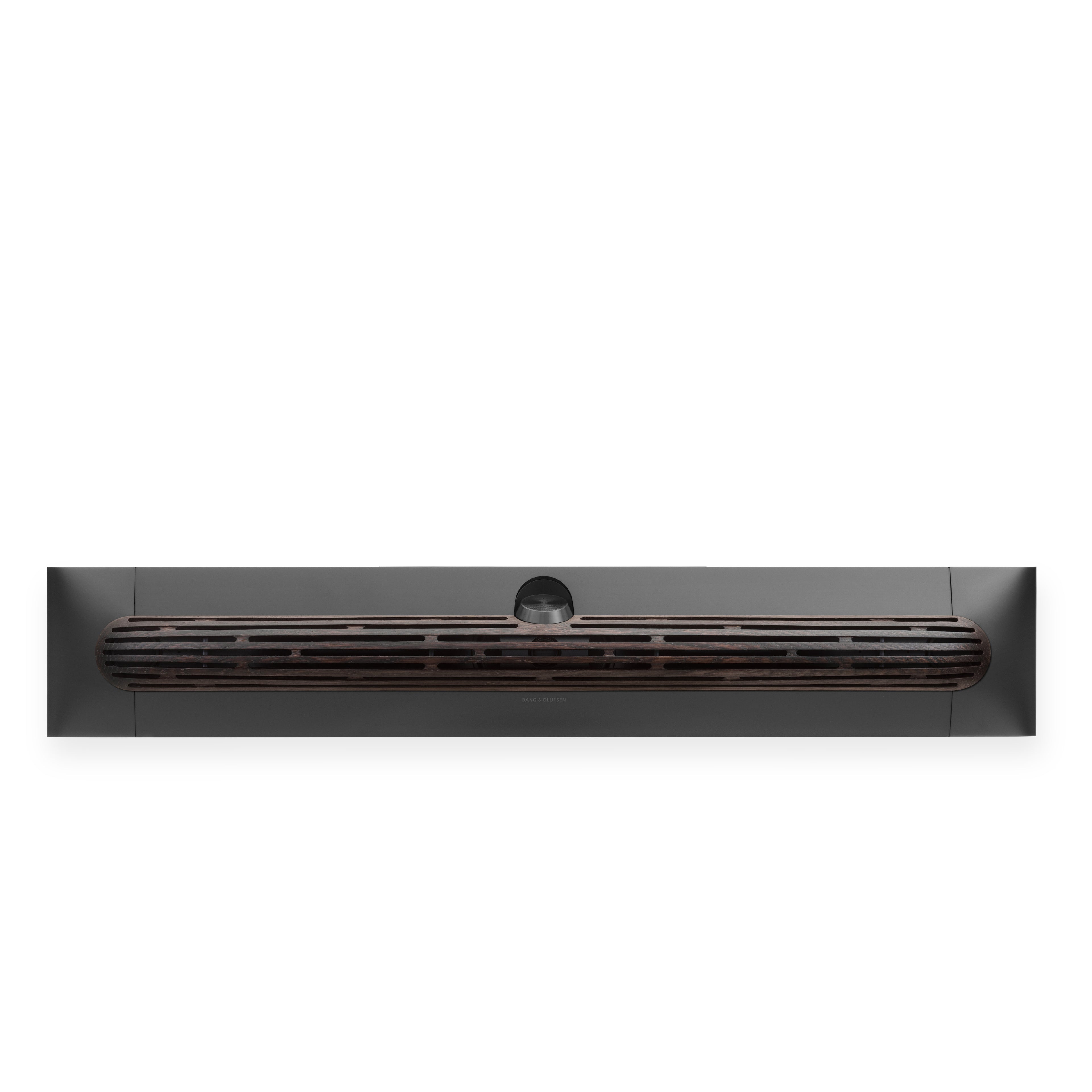 Bang & olufsen Beosound Premiere Soundbar in Black Anthracite mit Cover in Dark Oak Wood Ansicht von vorn