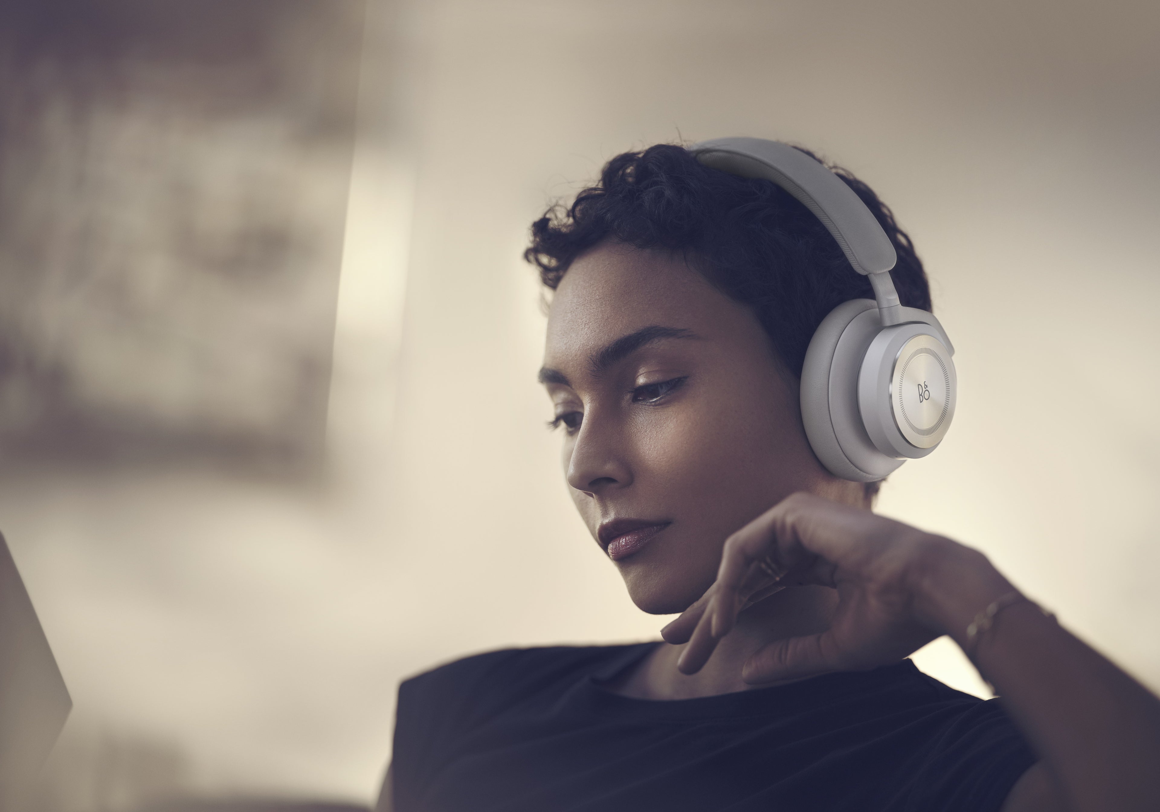 Bang & Olufsen Beoplay HX - Cómodos auriculares inalámbricos  ANC sobre la oreja - Marrón oscuro : Electrónica